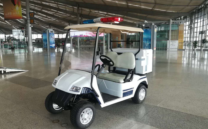 益高新型電動巡邏車成為上海城市新風景