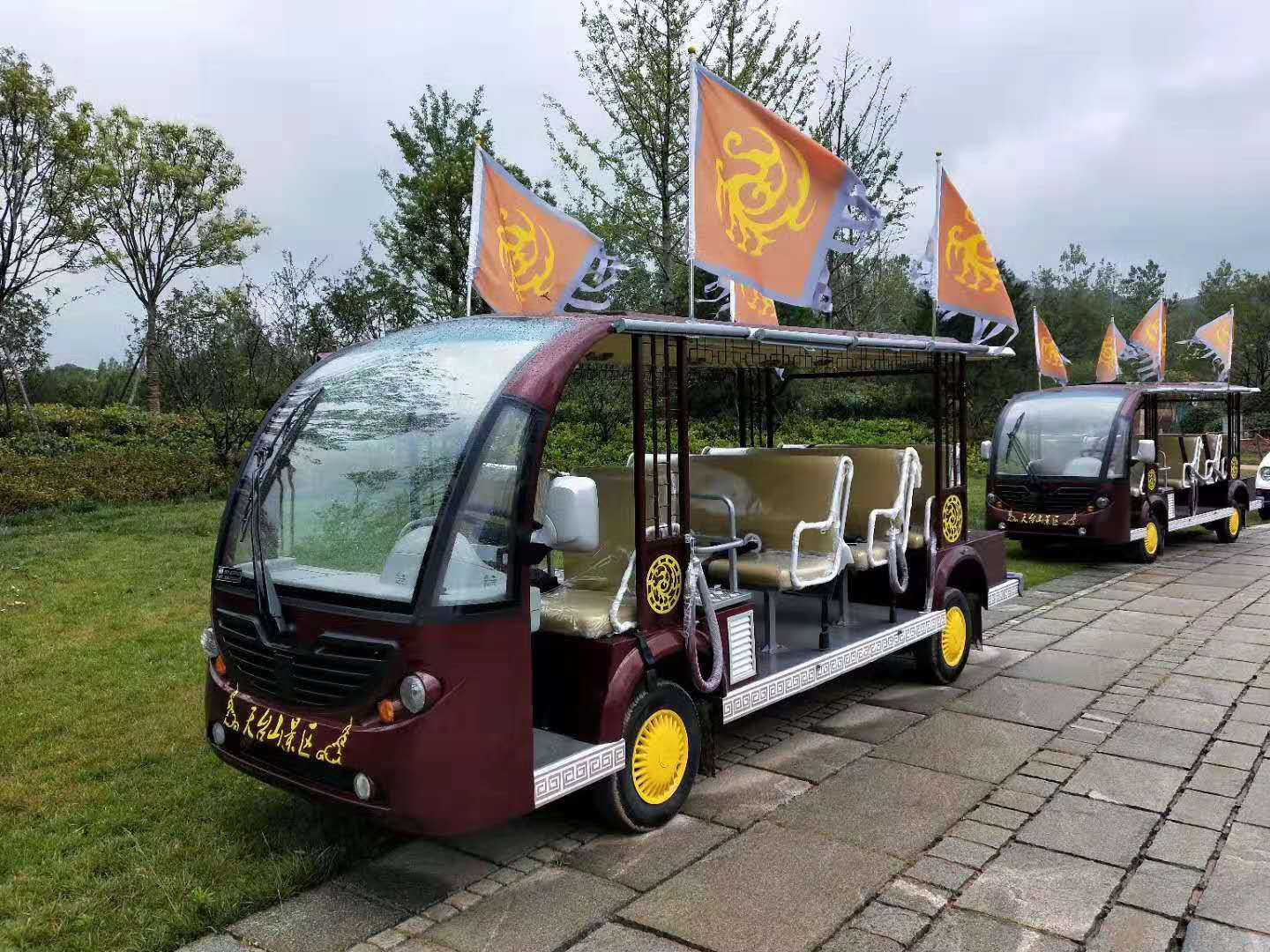 益高燃油觀光車助力山東日照天臺(tái)山景區(qū)